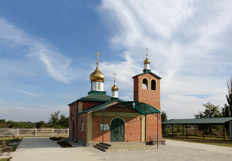 Храм Троицы Живоначальной с. Стодеревская