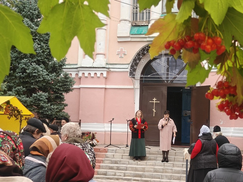 По благословению епископа Николая Георгиевского и Прасковейского прошла lll Епархиальная благотворительная ярмарка Совета матушек