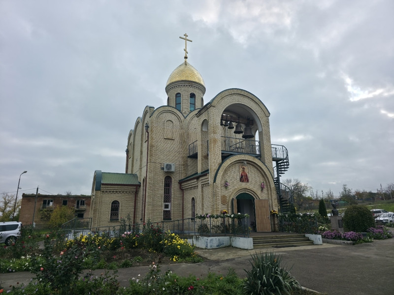 5 ноября в день памяти святого апостола Иакова брата Господня по плоти, состоялось торжество по случаю 10-летия основания храма святых Царственных Страстотерпцев с. Варениковского