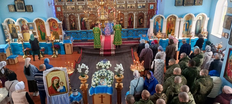 В день Казанской иконы Божией Матери, Казанский храм станицы Подгорной встречал особых гостей