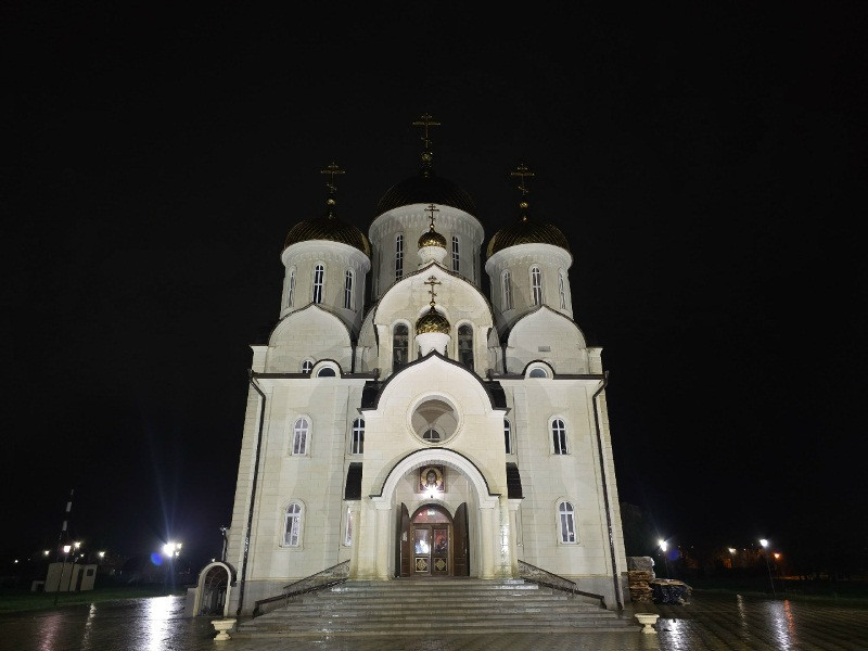 Пасхальные богослужения прошли в Георгиевском соборе