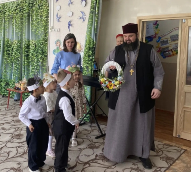 Пасхальный праздник объединил поколения в селе Китаевское