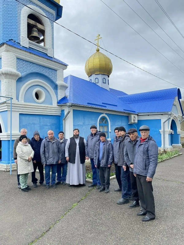 В Покровском храме села Китаевского состоялась экскурсия и беседа со священником