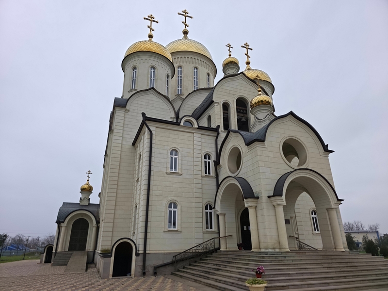 В четверг 22-й седмицы по Пятидесятнице Владыка Николай возглавил Божественную литургию в Георгиевском соборе